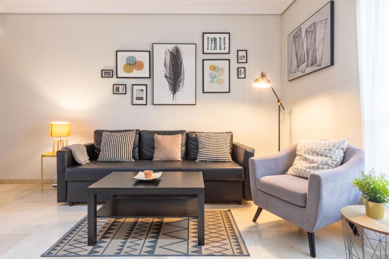 San Jacinto Triana Deluxe By Valcambre Apartment Seville Luaran gambar