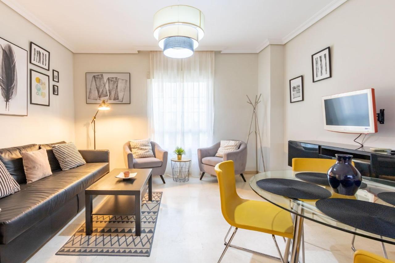 San Jacinto Triana Deluxe By Valcambre Apartment Seville Luaran gambar