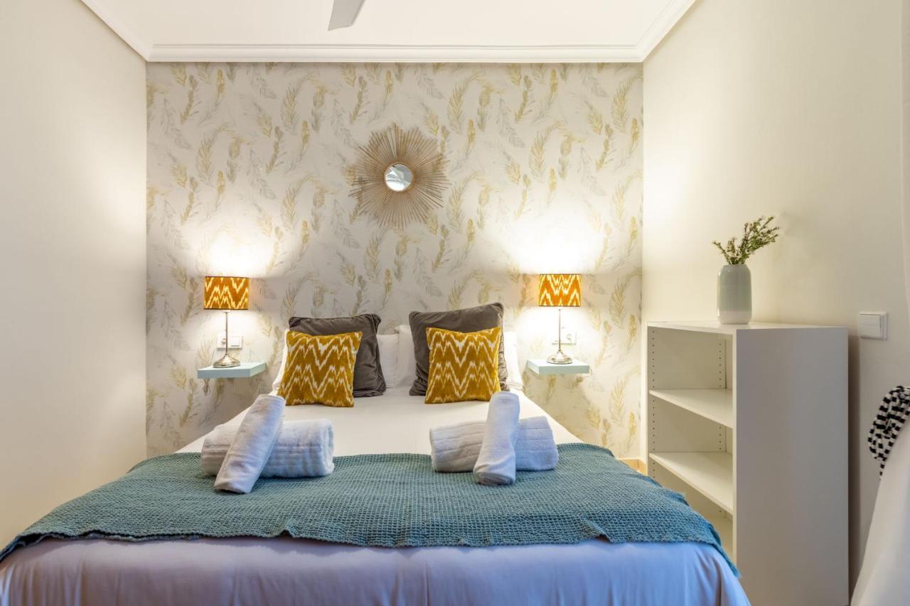 San Jacinto Triana Deluxe By Valcambre Apartment Seville Luaran gambar